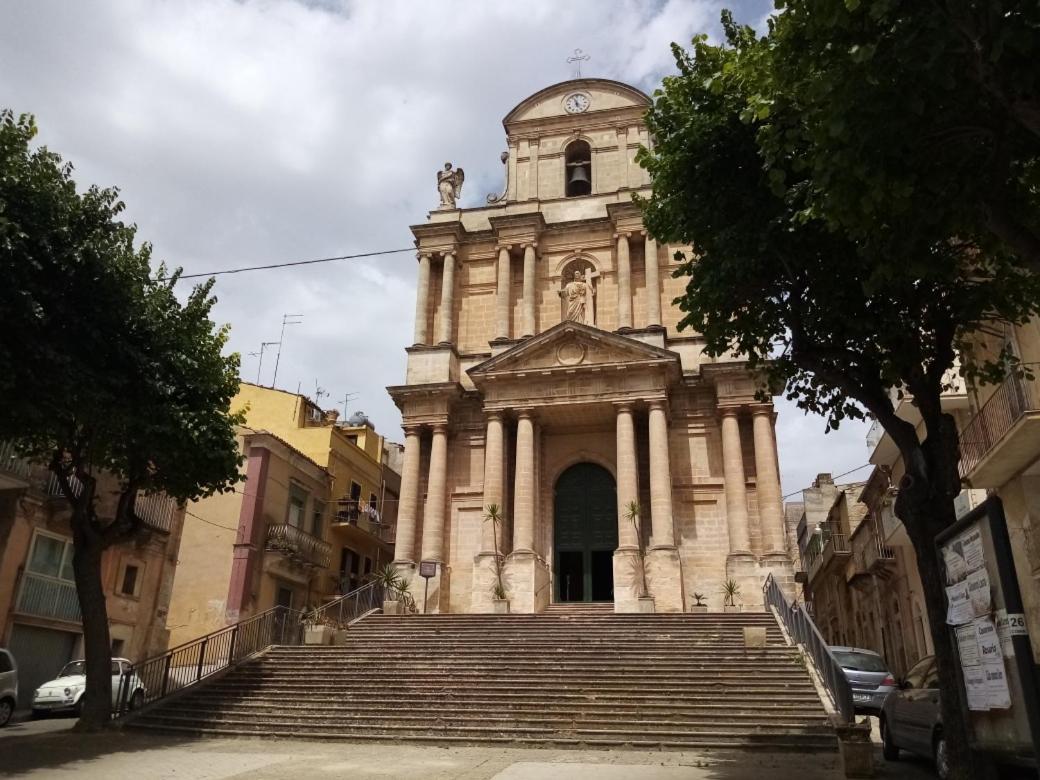 Piazza Salvatore 7, Gocce Di Sicilia 라구사 외부 사진