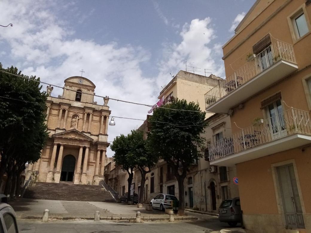 Piazza Salvatore 7, Gocce Di Sicilia 라구사 외부 사진